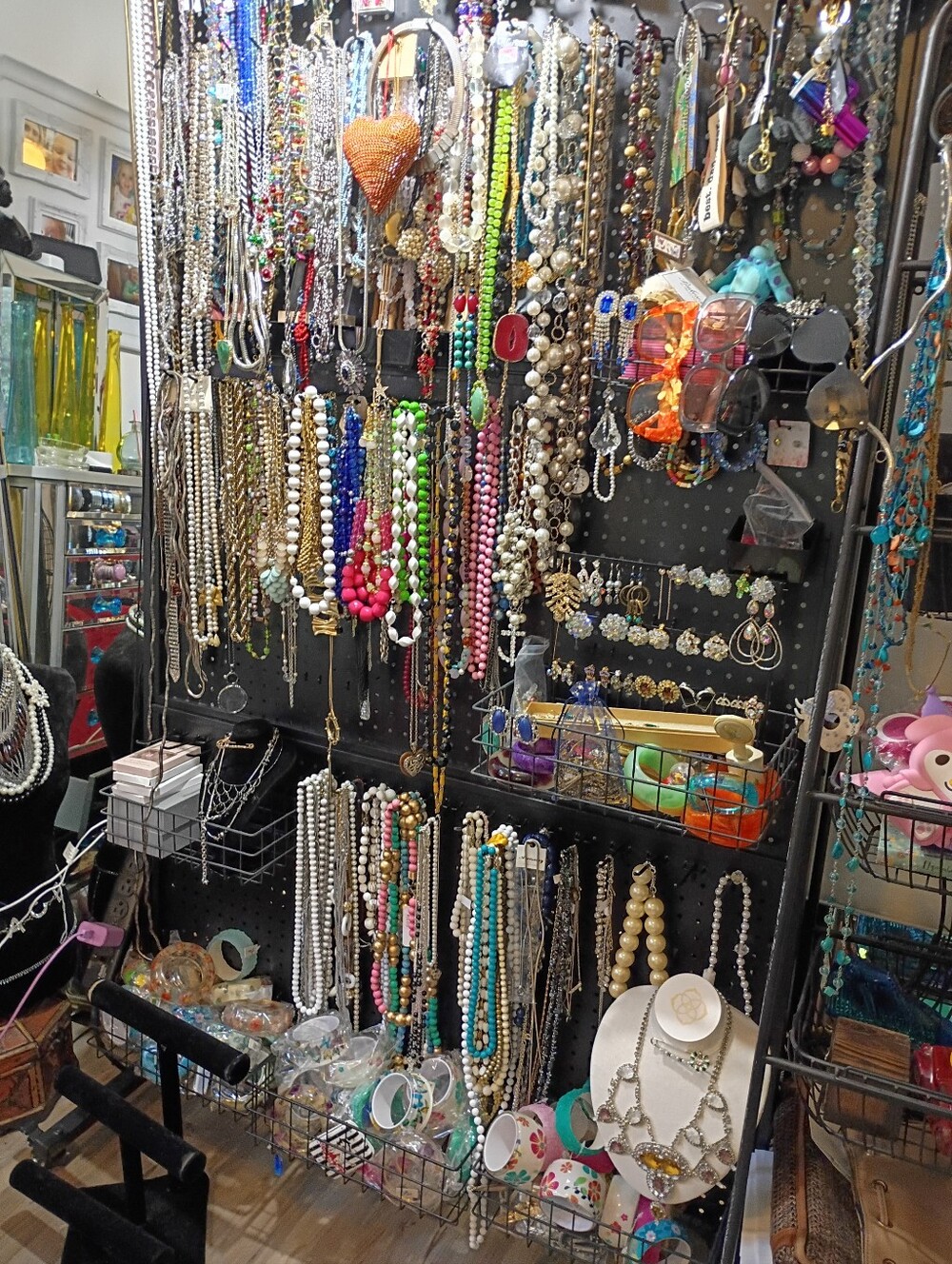 Random Necklace Run